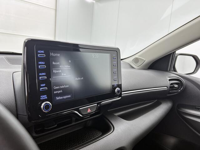 Toyota YARIS 1.5 Hybrid Dynamic | Stoel + stuurwielverwarming | 16'' LM velgen | Camera | Metallic lak |
