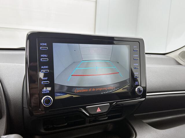 Toyota YARIS 1.5 Hybrid Dynamic | Stoel + stuurwielverwarming | 16'' LM velgen | Camera | Metallic lak |