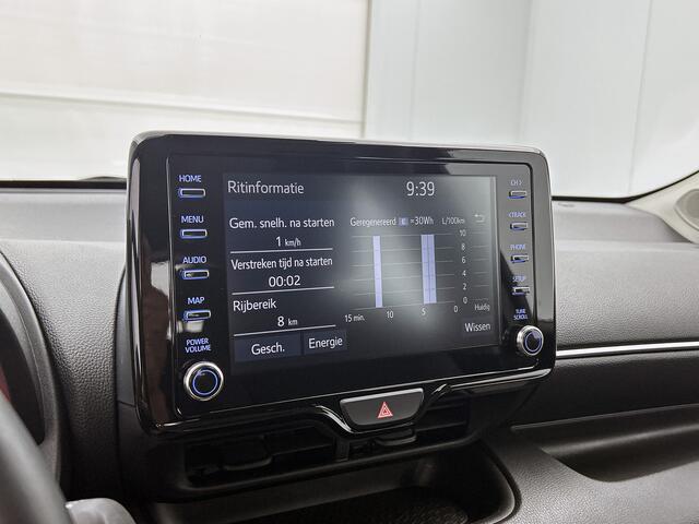 Toyota YARIS 1.5 Hybrid Dynamic | Stoel + stuurwielverwarming | 16'' LM velgen | Camera | Metallic lak |