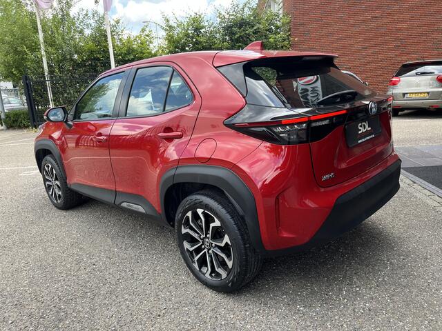 Toyota YARIS Cross 1.5 Hybrid First Edition // FULL LED // KEYLESS // DODEHOEK // ADAPT. CRUISE // CAMERA // STUUR+STOELVERWARMING //