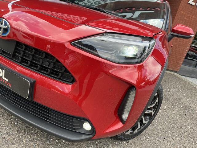 Toyota YARIS Cross 1.5 Hybrid First Edition // FULL LED // KEYLESS // DODEHOEK // ADAPT. CRUISE // CAMERA // STUUR+STOELVERWARMING //