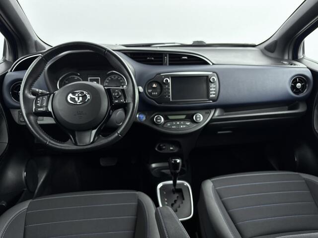 Toyota YARIS 1.5 Hybrid Y20 | Climate control | Camera | Sportstuur | LM velgen | Afwijkende dakkleur |