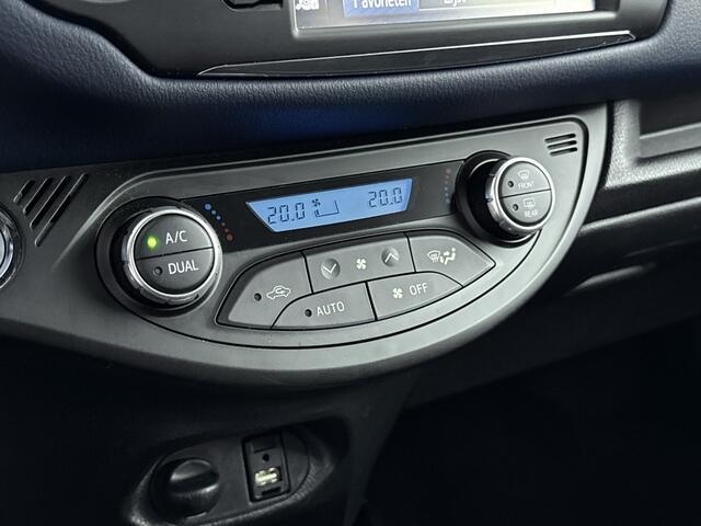 Toyota YARIS 1.5 Hybrid Y20 | Climate control | Camera | Sportstuur | LM velgen | Afwijkende dakkleur |