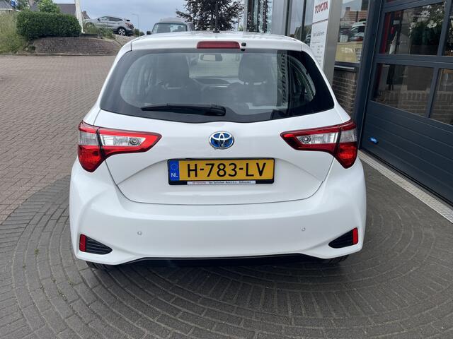 Toyota YARIS 1.5 Hybrid Active