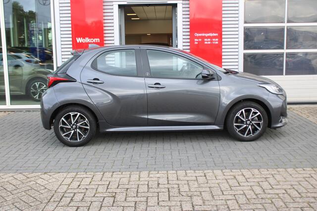 Toyota YARIS 1.5 Hybrid 115 Dynamic met stoelverwarming