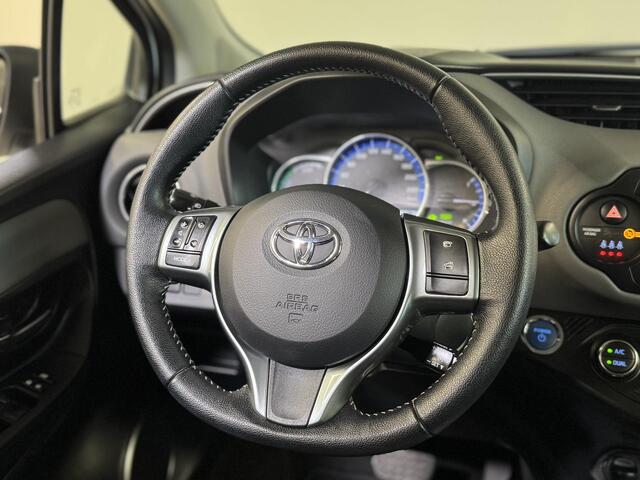 Toyota YARIS 1.5 Hybrid Aspiration Bi-Tone