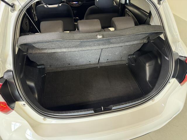 Toyota YARIS 1.5 Hybrid Active