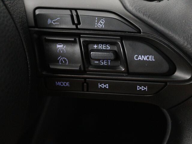 Toyota YARIS 1.5 Hybrid Tokyo Spirit