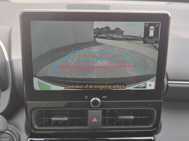 Toyota YARIS Cross 1.5 Hybrid 130 Launch Edition Automaat Team D / Winter Pakket / Safety Pakket / Adaptief CC / Stuur-, Stoel en voorruitverwarming / Draadloze telefoon lader / Apple Carplay Android Auto / Achteruitrijcamera /