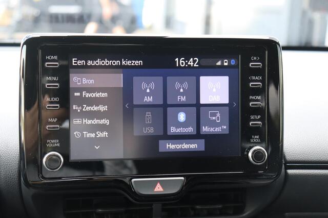 Toyota YARIS 1.6 GR Performance, Shortshifter, Milltek uitlaat, Stoelverlaging