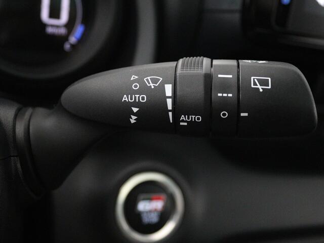 Toyota YARIS 1.5 Hybrid GR Sport