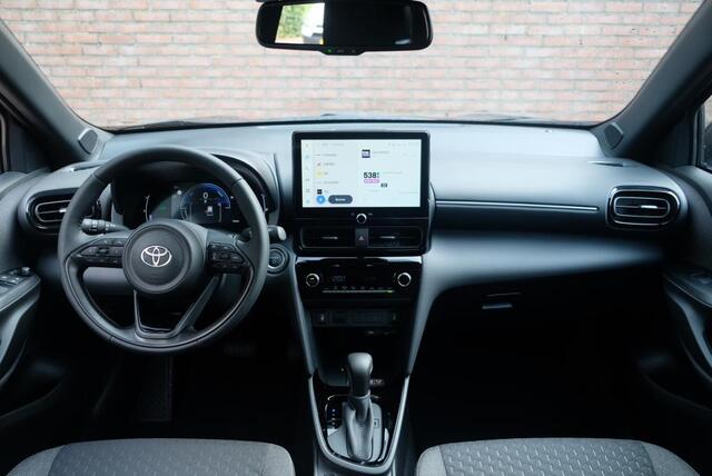 Toyota YARIS Cross 1.5 Hybrid 130pk CVT Teamplayer | App Connect | Climate | Adaptive Cruise | Full LED | Camera | Keyless | Blind Spot | Stoelverwarming