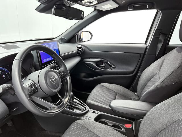 Toyota YARIS Cross Hybrid 115 First Edition Limited | Navigatie | Stoelverwarming |