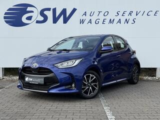 toyota-yaris-1.5-hybrid-team-d--ca