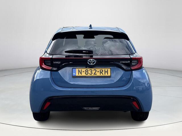 Toyota YARIS 1.5 Hybrid Executive **HEAD-UP DISPLAY/ DODEHOEK DETECTIE/ PARKEERSENSOREN/ 36 MAANDEN GARANTIE**