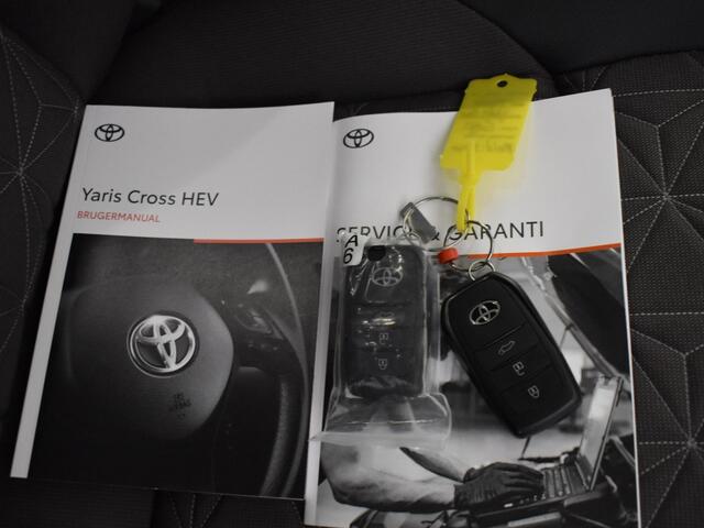 Toyota YARIS 1.5 Hybrid Elegant