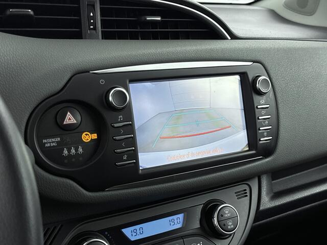 Toyota YARIS 1.5 Hybrid Aspiration Limited | Parkeercamera | Navigatie |