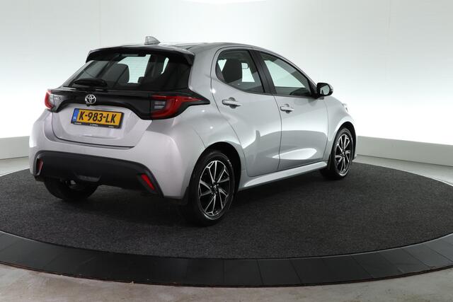 Toyota YARIS 1.5 VVT-i Dynamic | CAMERA | NAVI | CRUISE |
