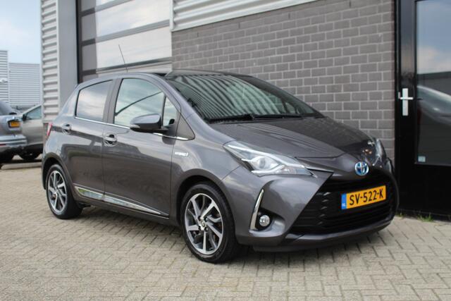 Toyota YARIS 1.5 Hybrid Premium / Panoramadak / Camera / Keyless / N.A.P.