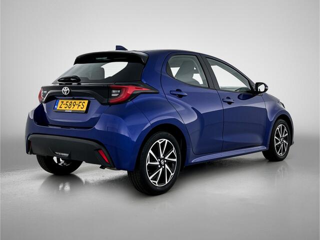 Toyota YARIS 1.5 VVT-i Dynamic | Apple Carplay/Android Auto | Lichtmetalen Velgen | NL-Auto | Metaallak |