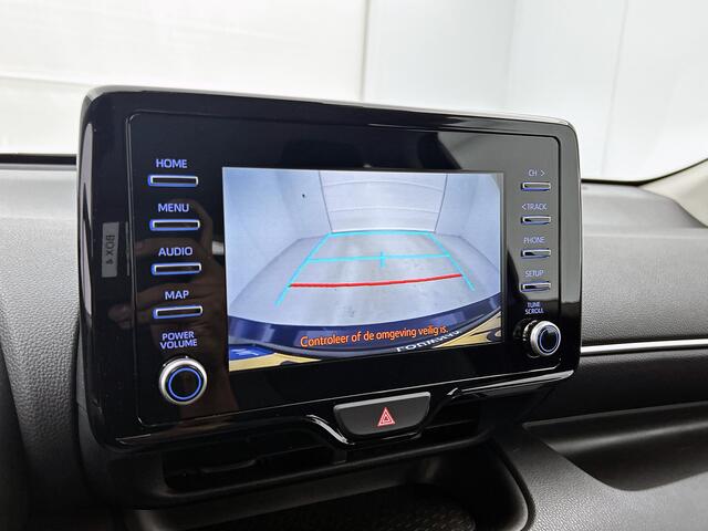 Toyota YARIS 1.5 VVT-i Dynamic | Apple Carplay/Android Auto | Lichtmetalen Velgen | NL-Auto | Metaallak |