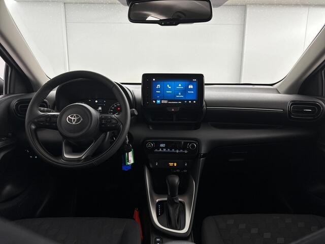 Toyota YARIS 1.5 Hybrid 115 Business | Parkeersensoren voor + achter | Stuurverwarming | Stoelverwarming