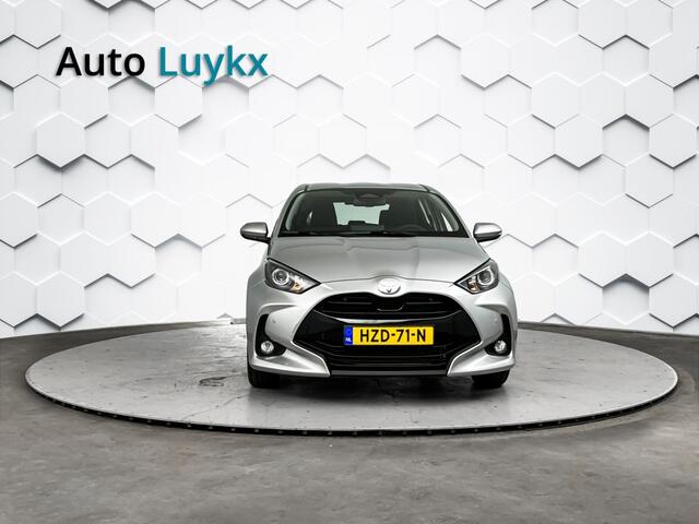 Toyota YARIS 1.5 Hybrid 115 Business | Parkeersensoren voor + achter | Stuurverwarming | Stoelverwarming
