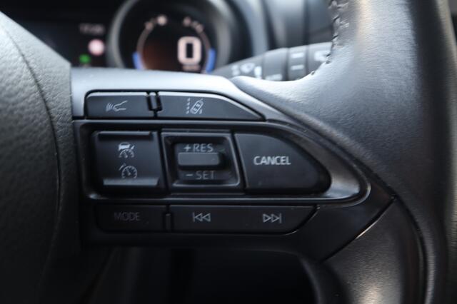 Toyota YARIS 1.5 Hybrid Dynamic Keyless/AdaptiveCruise/Apple/AndroidAuto