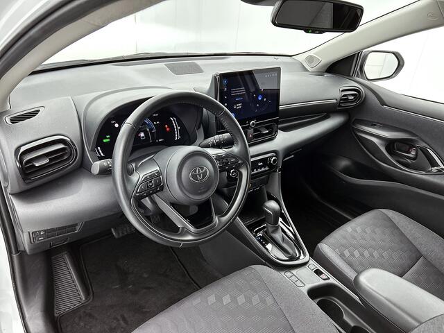 Toyota YARIS 1.5 Hybrid 115 First Edition | Navigatie | 16" Lichtmetalen velgen " |