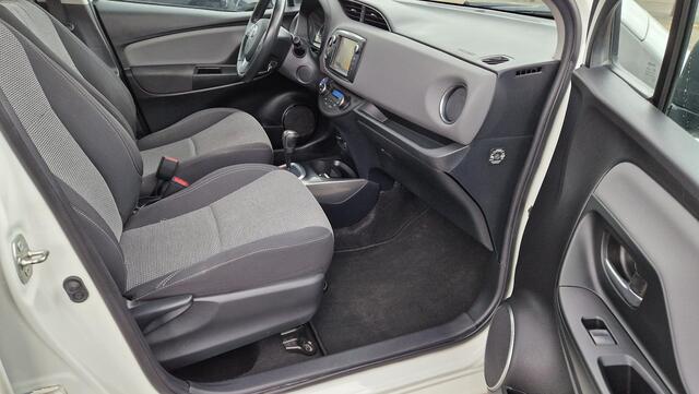 Toyota YARIS 1.5 Hybrid Trend