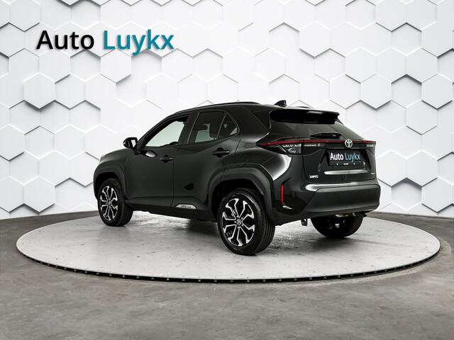 Toyota YARIS 1.5 Hybrid 115 First Edition | Adaptieve Cruise Control | Parkeersensoren + camera