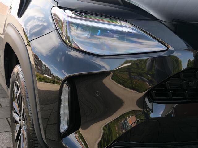 Toyota YARIS Cross 1.5 Hybrid 130 Pk Teamplayer Automaat Apple Carplay / DAB / Camera / Stoelverwarming