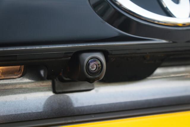 Toyota YARIS 1.5 Hybride Dynamic | Stoel+Stuurverwarming | Camera+PDC V/A