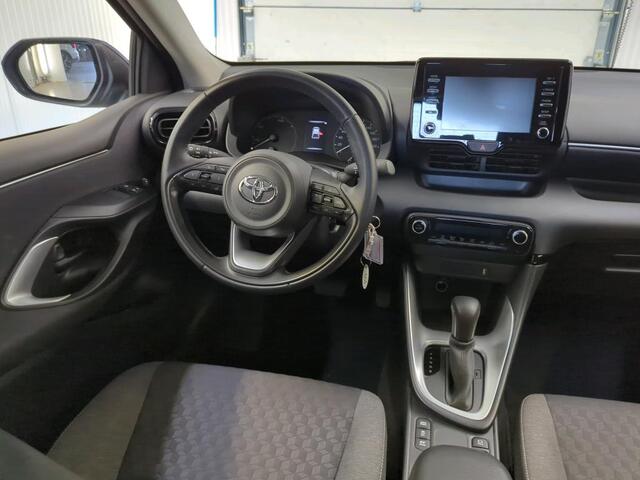 Toyota YARIS 1.5 Hybrid Active, 1e Eig! Camera! Carplay! VERWACHT!