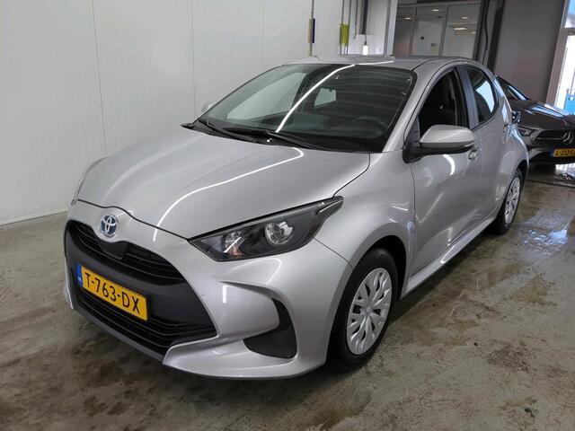 Toyota YARIS 1.5 Hybrid Active, 1e Eig! Camera! Carplay! VERWACHT!