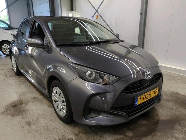 Toyota YARIS 1.5 Hybrid Active Airco Navi Carplay Camera Achter Adaptive Cruise Control