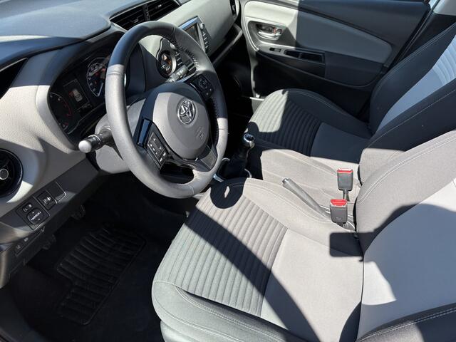 Toyota YARIS 1.0 VVT-i Active | Camera | Navigatie | Climate Control |