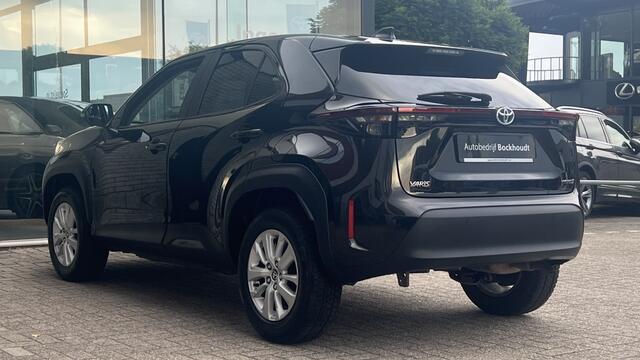 Toyota YARIS 1.5 Hybrid Dynamic | Navi | Camera | Cruise