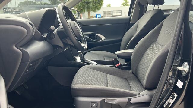 Toyota YARIS 1.5 Hybrid Dynamic | Navi | Camera | Cruise