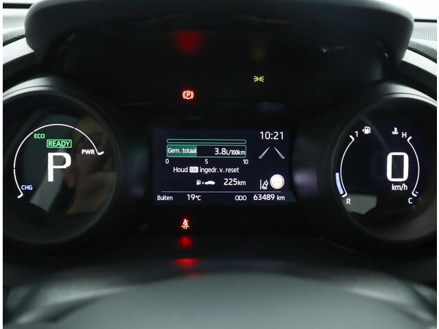 Toyota YARIS 1.5 Hybrid Dynamic | Parkeer camera | Apple carplay & Android auto |