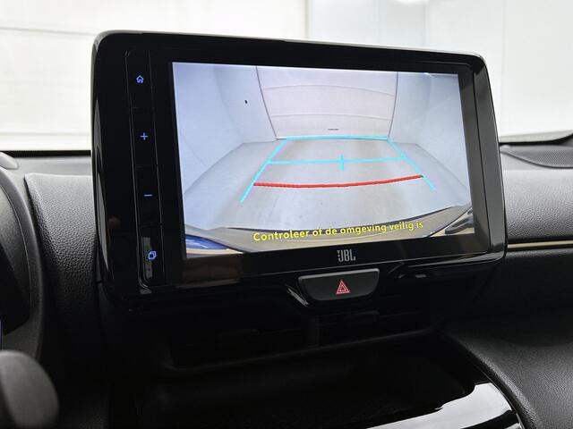 Toyota YARIS Cross 1.5 Hybrid Launch Edition | Stoel + Stuur verwarming | Leder | JBL | Blindspot |