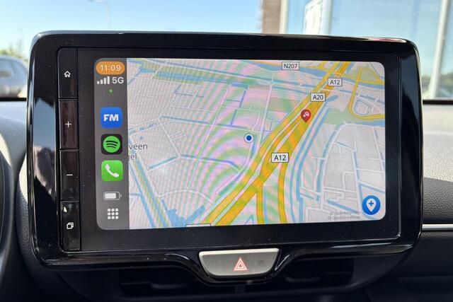 Toyota YARIS 1.5 Hybrid 115 Active Limited, Parkeersensoren, Stoelverwarming, Apple carplay, Android auto.