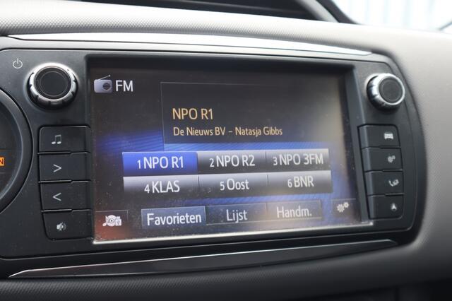 Toyota YARIS 1.5 Hybrid Dynamic Keyless/Cruise/Camera/Navi