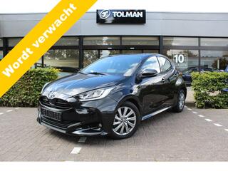 toyota-yaris-1.5-hybrid-dynamic--r
