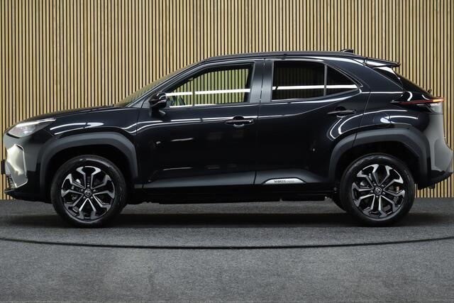 Toyota YARIS Cross 1.5 Hybrid 130 Dynamic + Comfort pack | Nieuw uit voorraad! | Adaptive-cruise | Apple Carplay & Android Auto | Navigatie | Camera | Clima | Keyless | Dodehoekdetectie