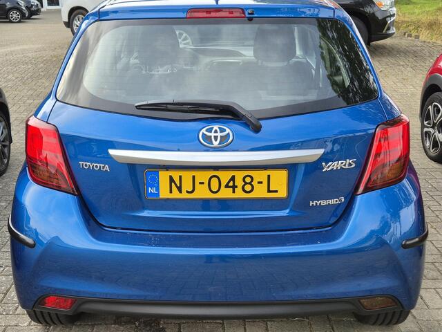 Toyota YARIS 1.5 Hybrid Trend