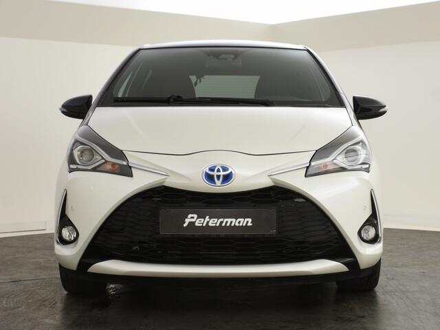 Toyota YARIS 1.5 Hybrid Bi-Tone | PDC V+A | Stoelverwarming |