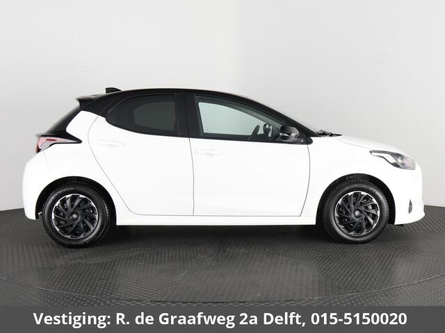 Toyota YARIS 1.5 Hybrid Active Bi-Tone | Apple Carplay& AndroidAUTO | Privacy Glass | Adapt.Cruise Control |