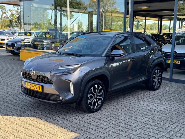 Toyota YARIS 1.5 Hybrid Business Plus - Navi - camera - stoelverwarming