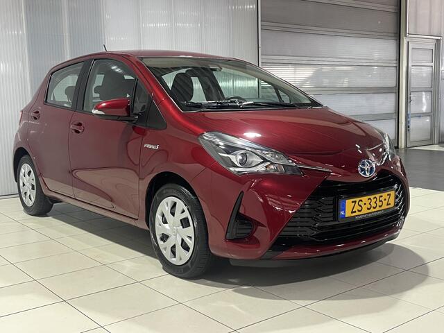 Toyota YARIS 1.5 Hybrid Active | Navigatie | Dealer onderhouden |